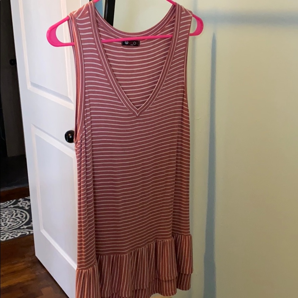 Pink tank